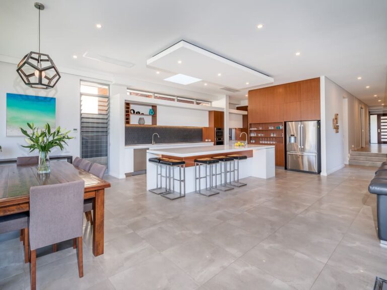 Custom Home Modern Home Double Storey 20