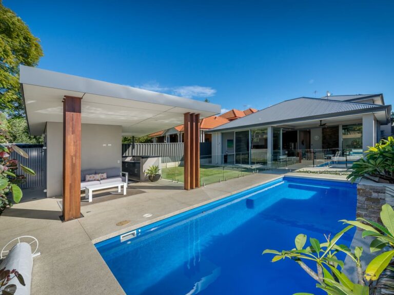 Custom Home Modern Home Double Storey 26